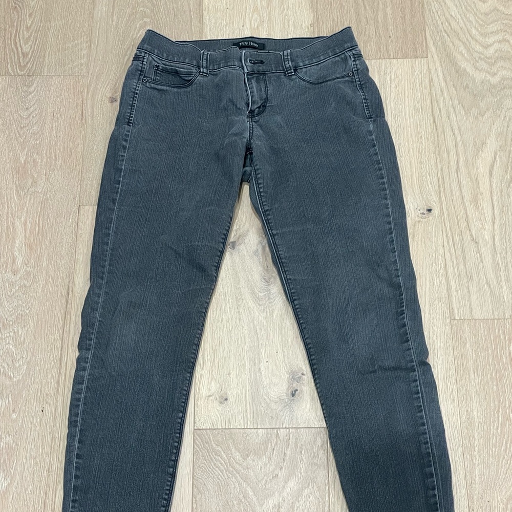 White House Black Market Gray Jeans